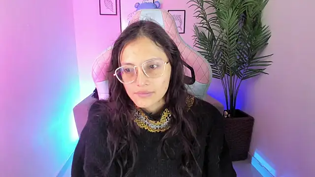 Snapshot of Kyomi_chang chatting on March 13, 2025, 12:46 pm Kyomi chang online show from March 13, 2025, 12:46 pm