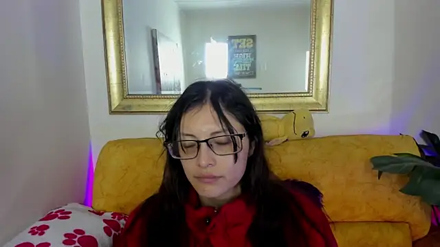 Kyomi chang online show from May 26, 2026, 11:39 am