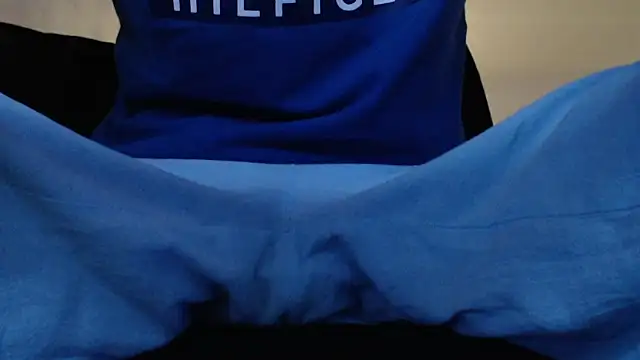 Snapshot of herver67 chatting on November 5, 2025, 4:40 pm herver67 online show from November 5, 2025, 4:40 pm