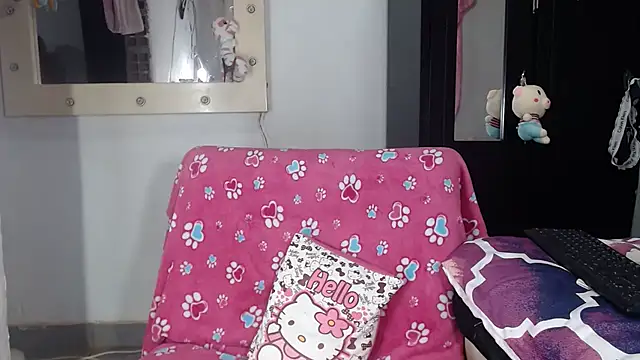 Snapshot of aleera_starxx982 chatting on October 8, 2025, 12:08 am aleera starxx982 online show from October 8, 2025, 12:08 am