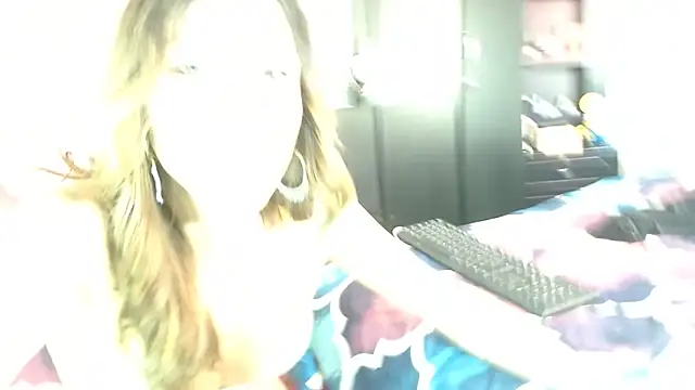 Snapshot of aleera_starxx982 chatting on November 7, 2025, 9:59 pm aleera starxx982 online show from November 7, 2025, 9:59 pm