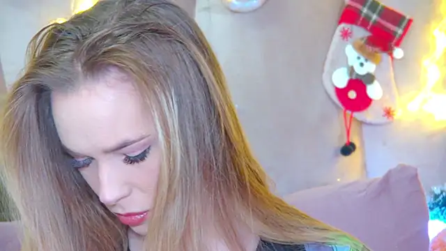 GentleRossi online show from November 19, 2025, 3:12 pm