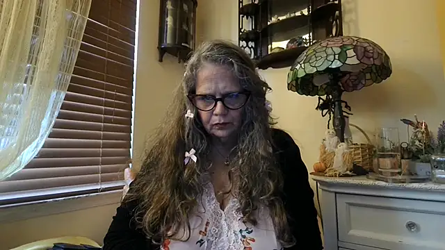 DestineeLoverGirl online show from October 21, 2025, 1:12 pm