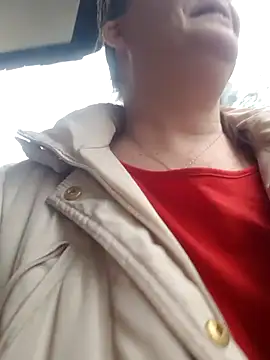 Snapshot of saharaheiss chatting on February 20, 2025, 4:14 pm saharaheiss online show from February 20, 2025, 4:14 pm