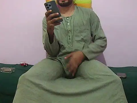 foxsanSs online show from November 8, 2025, 6:07 pm