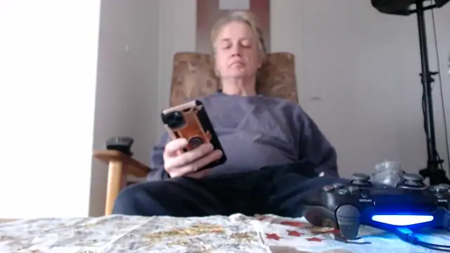 Snapshot of Cordt27 chatting on March 11, 2026, 3:40 pm Cordt27 online show from March 11, 2026, 3:40 pm