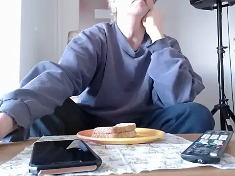 Snapshot of Cordt27 chatting on March 15, 2026, 3:40 pm Cordt27 online show from March 15, 2026, 3:40 pm