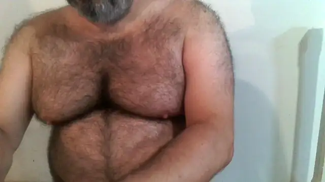 mikeyhotbear online show from August 1, 2026, 6:23 am