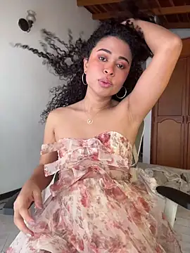 GabriSaenz online show from April 18, 2026, 2:10 pm