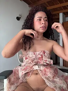 GabriSaenz online show from May 11, 2026, 2:45 pm