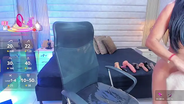 xcarlettt online show from February 11, 2026, 3:44 am