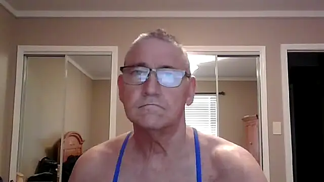 Snapshot of takeitall101 chatting on January 18, 2026, 4:00 pm takeitall101 online show from January 18, 2026, 4:00 pm