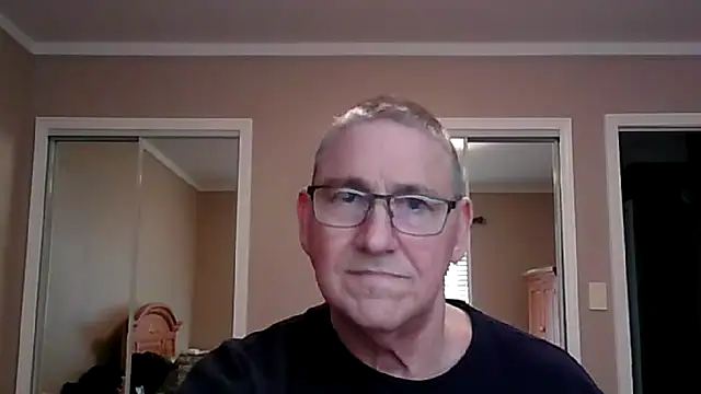 Snapshot of takeitall101 chatting on February 10, 2026, 4:11 pm takeitall101 online show from February 10, 2026, 4:11 pm