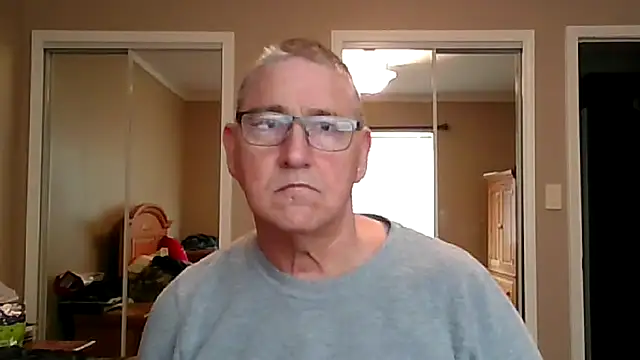 Snapshot of takeitall101 chatting on February 15, 2026, 4:03 pm takeitall101 online show from February 15, 2026, 4:03 pm