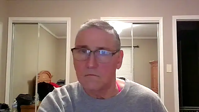 Snapshot of takeitall101 chatting on March 8, 2026, 2:04 am takeitall101 online show from March 8, 2026, 2:04 am