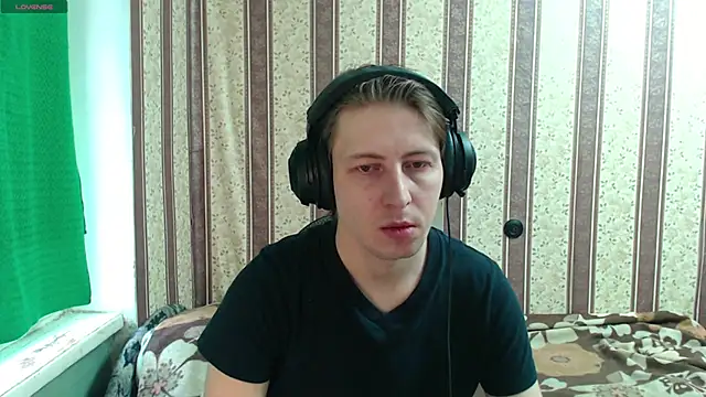 Snapshot of darienlarge chatting on October 24, 2025, 10:55 am darienlarge online show from October 24, 2025, 10:55 am