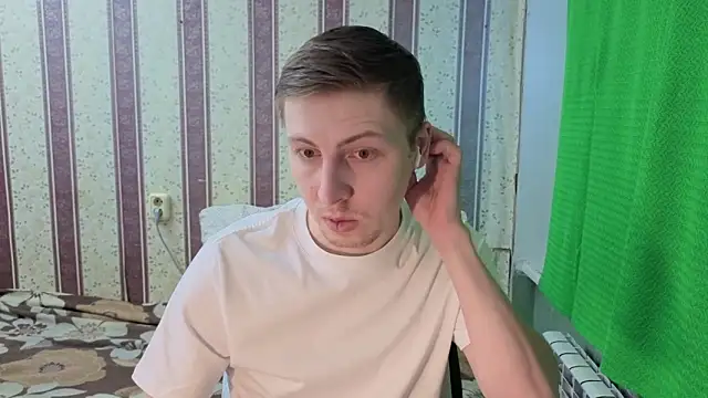 darienlarge online show from February 22, 2026, 8:13 am