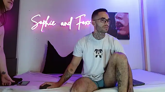 SophieFoxx17 online show from July 2, 2026, 12:00 pm