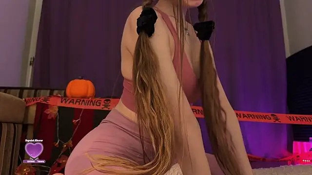 Snapshot of VeronikaAv chatting on October 18, 2025, 7:25 pm VeronikaAv online show from October 18, 2025, 7:25 pm