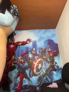 Anne Robert online show from November 25, 2025, 1:38 am