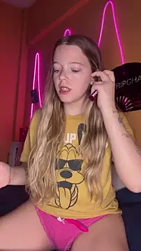 -veranito- online show from March 13, 2026, 3:02 am