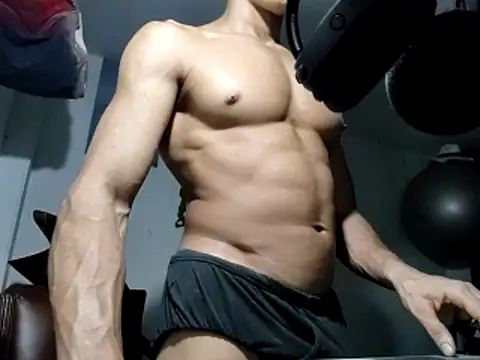 crazylatinguyy online show from December 4, 2025, 2:54 am