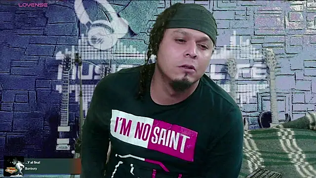 Snapshot of chino_roz chatting on January 23, 2025, 4:04 pm chino roz online show from January 23, 2025, 4:04 pm