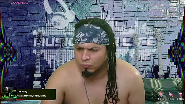 Snapshot of chino_roz chatting on February 5, 2025, 8:00 am chino roz online show from February 5, 2025, 8:00 am