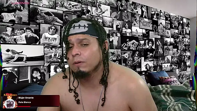 Snapshot of chino_roz chatting on February 15, 2025, 10:22 am chino roz online show from February 15, 2025, 10:22 am