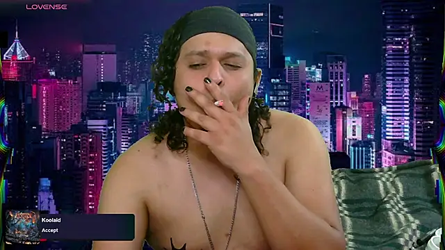 Snapshot of chino_roz chatting on February 21, 2025, 7:23 am chino roz online show from February 21, 2025, 7:23 am