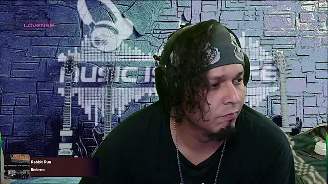 Snapshot of chino_roz chatting on March 5, 2025, 9:16 am chino roz online show from March 5, 2025, 9:16 am