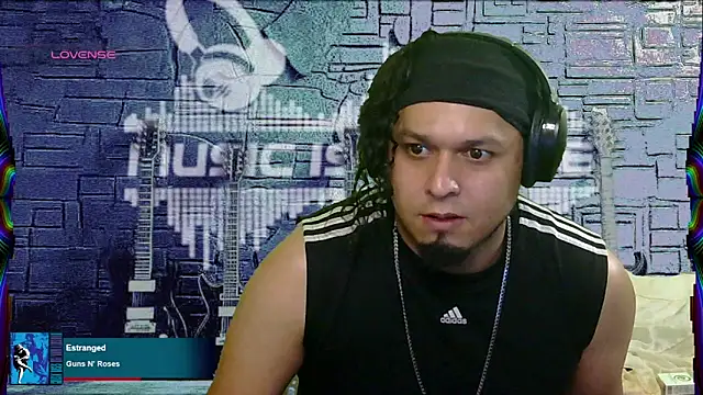 Snapshot of chino_roz chatting on March 10, 2025, 12:48 pm chino roz online show from March 10, 2025, 12:48 pm