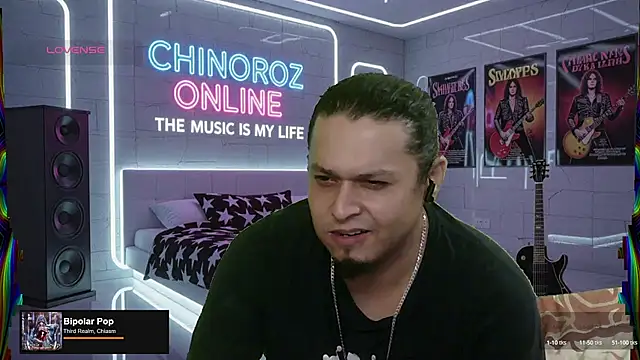 Snapshot of chino_roz chatting on September 10, 2025, 1:55 pm chino roz online show from September 10, 2025, 1:55 pm