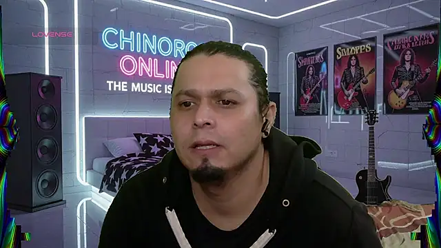 Snapshot of chino_roz chatting on September 18, 2025, 5:26 pm chino roz online show from September 18, 2025, 5:26 pm