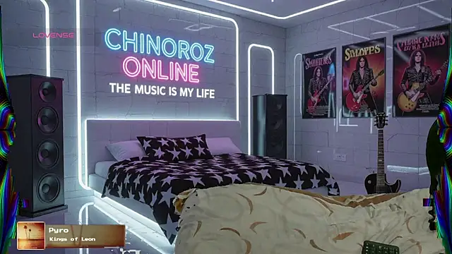 Snapshot of chino_roz chatting on September 30, 2025, 6:18 am chino roz online show from September 30, 2025, 6:18 am