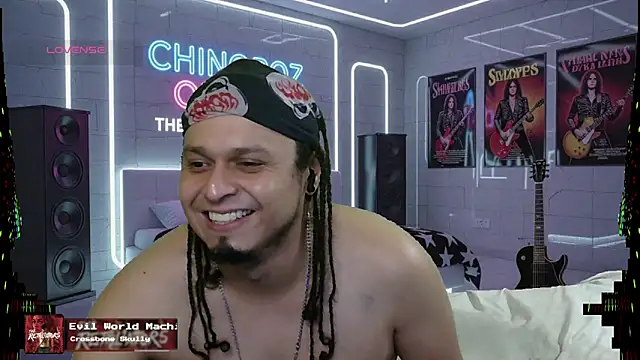 Snapshot of chino_roz chatting on October 18, 2025, 12:57 am chino roz online show from October 18, 2025, 12:57 am