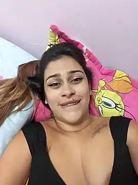 Snapshot of Latina_sexy1 chatting on February 25, 2025, 1:50 pm Latina sexy1 online show from February 25, 2025, 1:50 pm