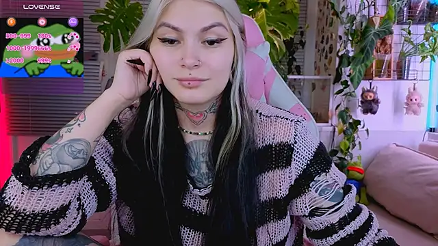 Snapshot of jelya_sg chatting on October 19, 2025, 12:50 pm jelya sg online show from October 19, 2025, 12:50 pm