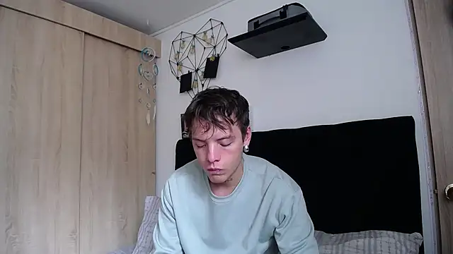 Snapshot of Santiago_kiler chatting on October 14, 2025, 4:19 pm Santiago kiler online show from October 14, 2025, 4:19 pm