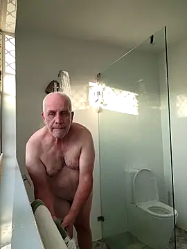 guywifi online show from December 20, 2025, 8:21 am