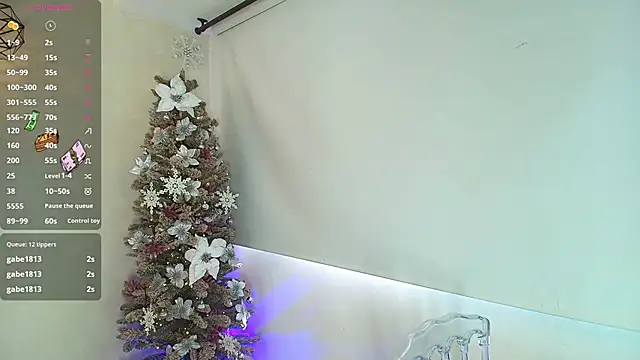 Sassy--Girl online show from December 2, 2025, 6:03 pm