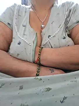 Kavya XX online show from December 5, 2024, 6:33 pm