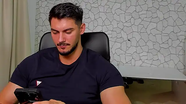 ClintMasters online show from December 2, 2025, 6:41 am