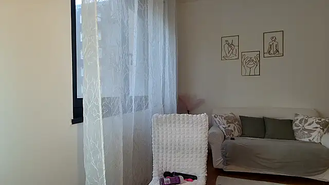 Daleliana online show from January 19, 2026, 10:08 am