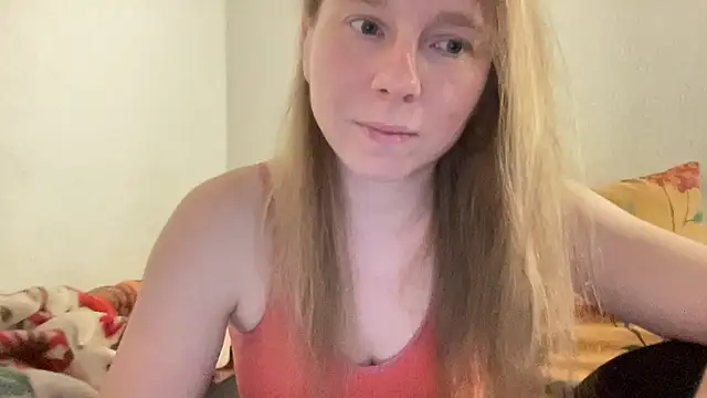 Snapshot of SweetLucy96 chatting on March 22, 2025, 4:58 pm SweetLucy96 online show from March 22, 2025, 4:58 pm