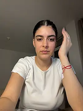  Niah  online show from March 28, 2026, 12:21 am