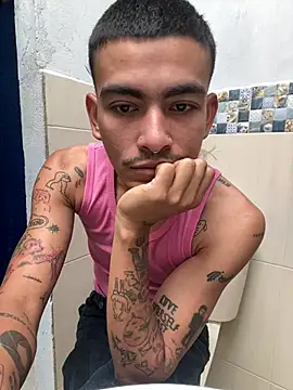 sorry-mom69 online show from April 7, 2026, 1:11 pm