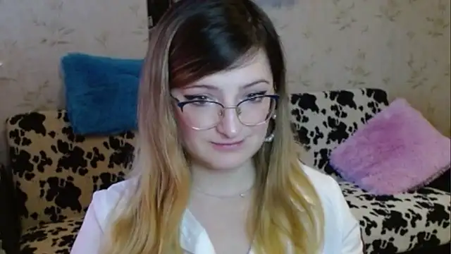 Snapshot of Arielsssplash chatting on October 1, 2025, 6:52 am Arielsssplash online show from October 1, 2025, 6:52 am