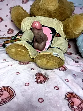 Kayyummy98 online show from January 7, 2026, 1:41 am