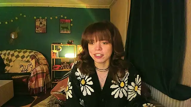 ClancyMorissey online show from November 6, 2025, 6:42 pm